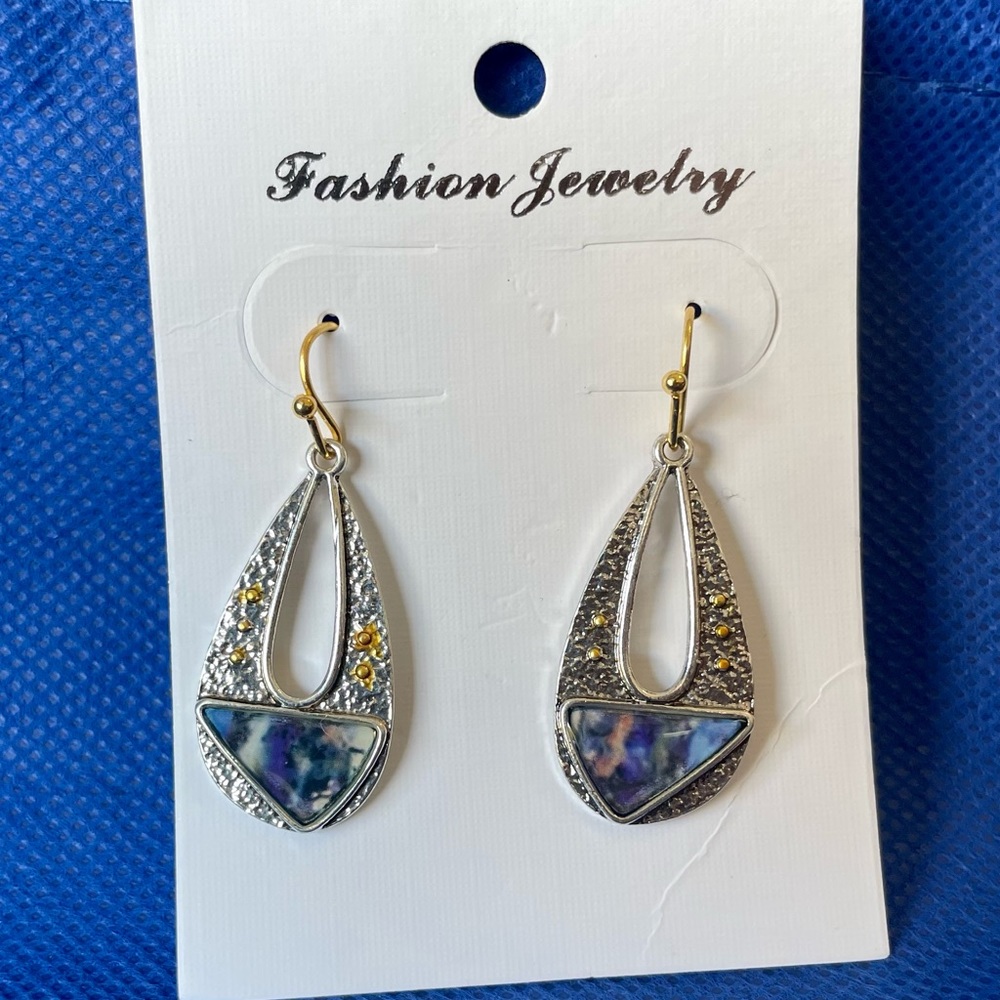 New! Abstract teardrop style earrings